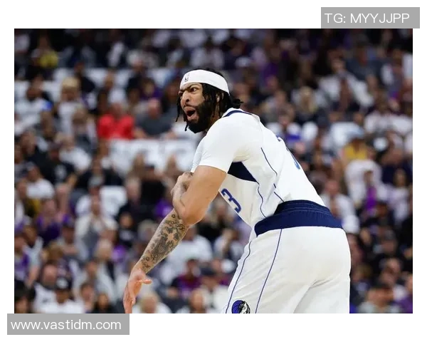 2023年现役中锋实力排行榜揭晓足球明星们的巅峰对决与精彩表现